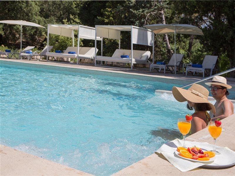 L'Hermitage Hotel & Spa Orient Bagian luar foto