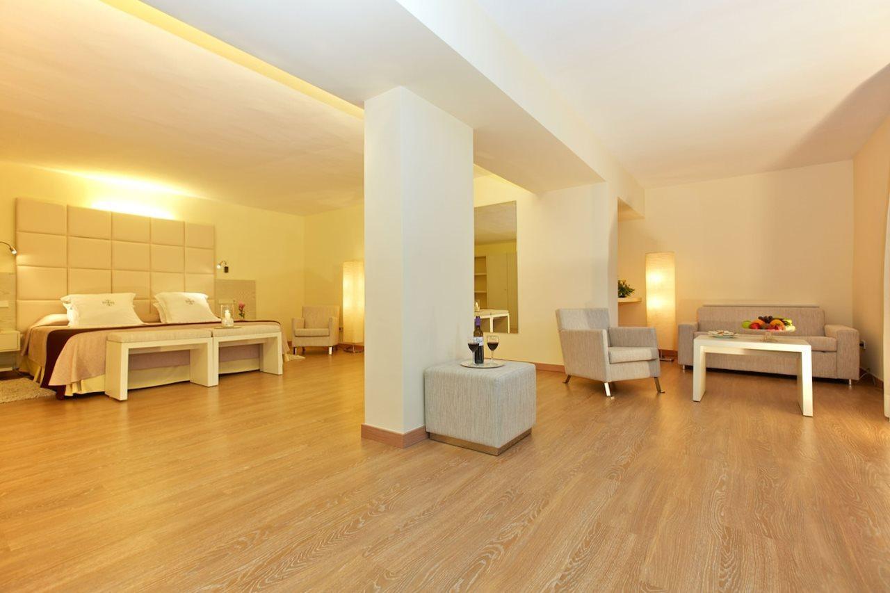 L'Hermitage Hotel & Spa Orient Bagian luar foto