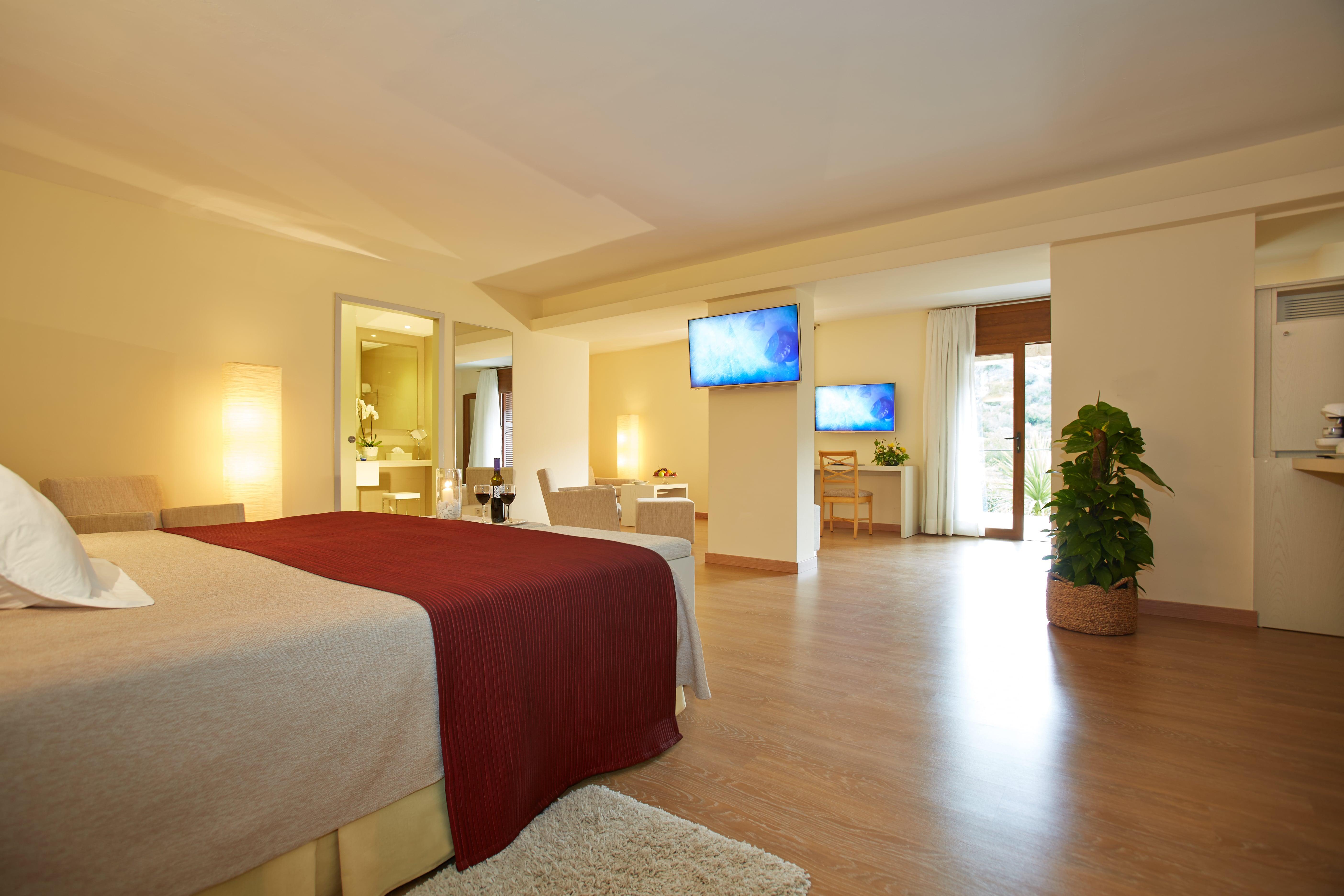 L'Hermitage Hotel & Spa Orient Bagian luar foto