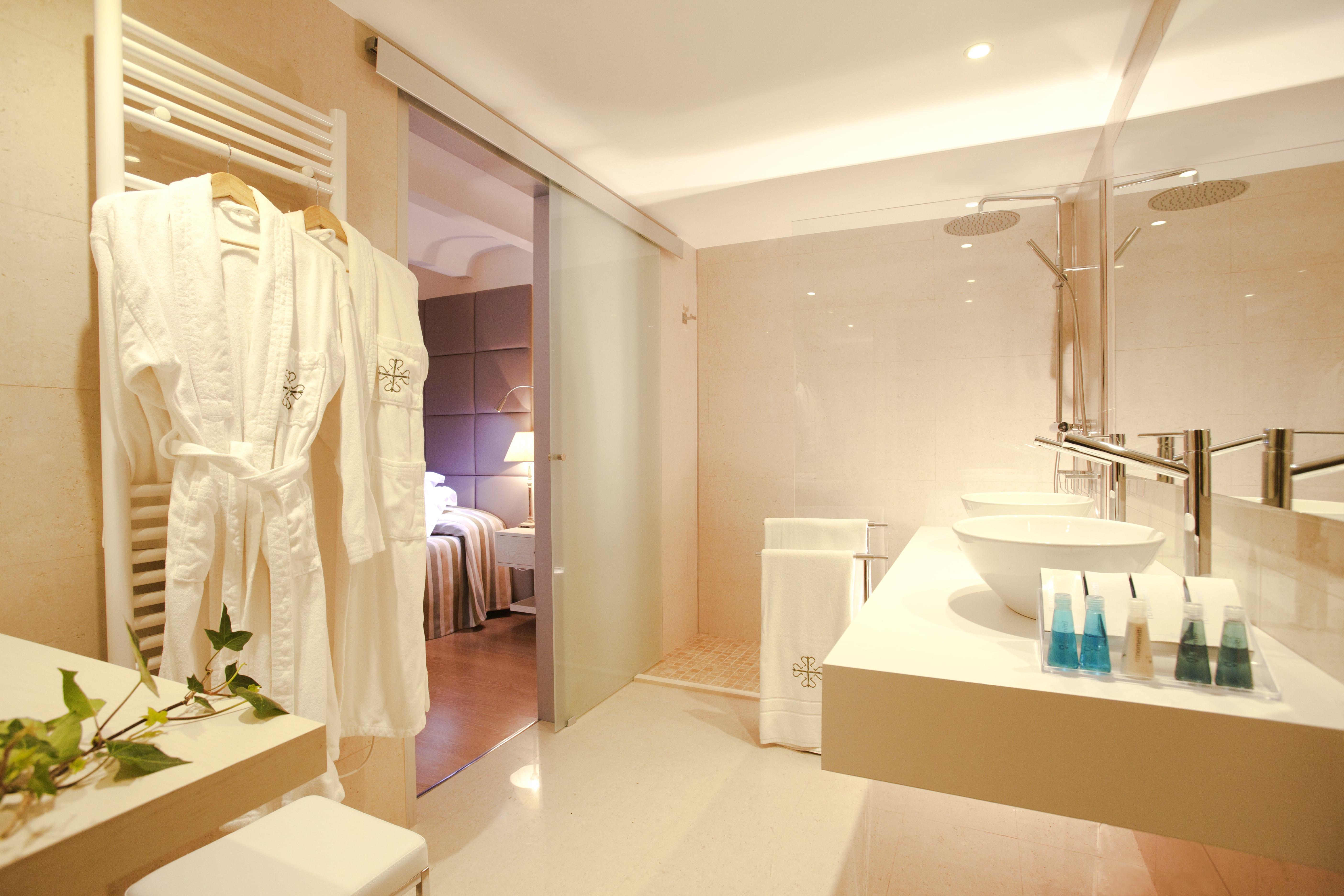 L'Hermitage Hotel & Spa Orient Bagian luar foto