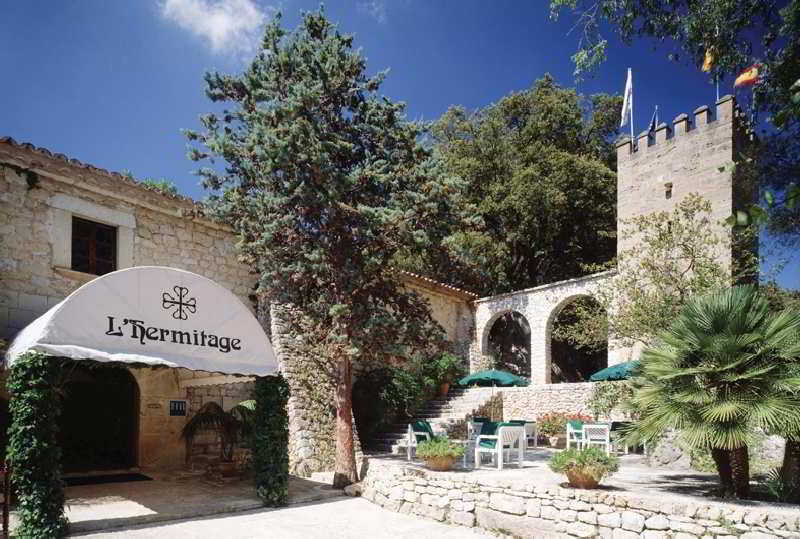 L'Hermitage Hotel & Spa Orient Bagian luar foto
