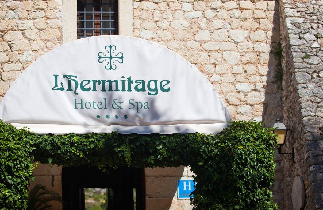 L'Hermitage Hotel & Spa Orient Bagian luar foto