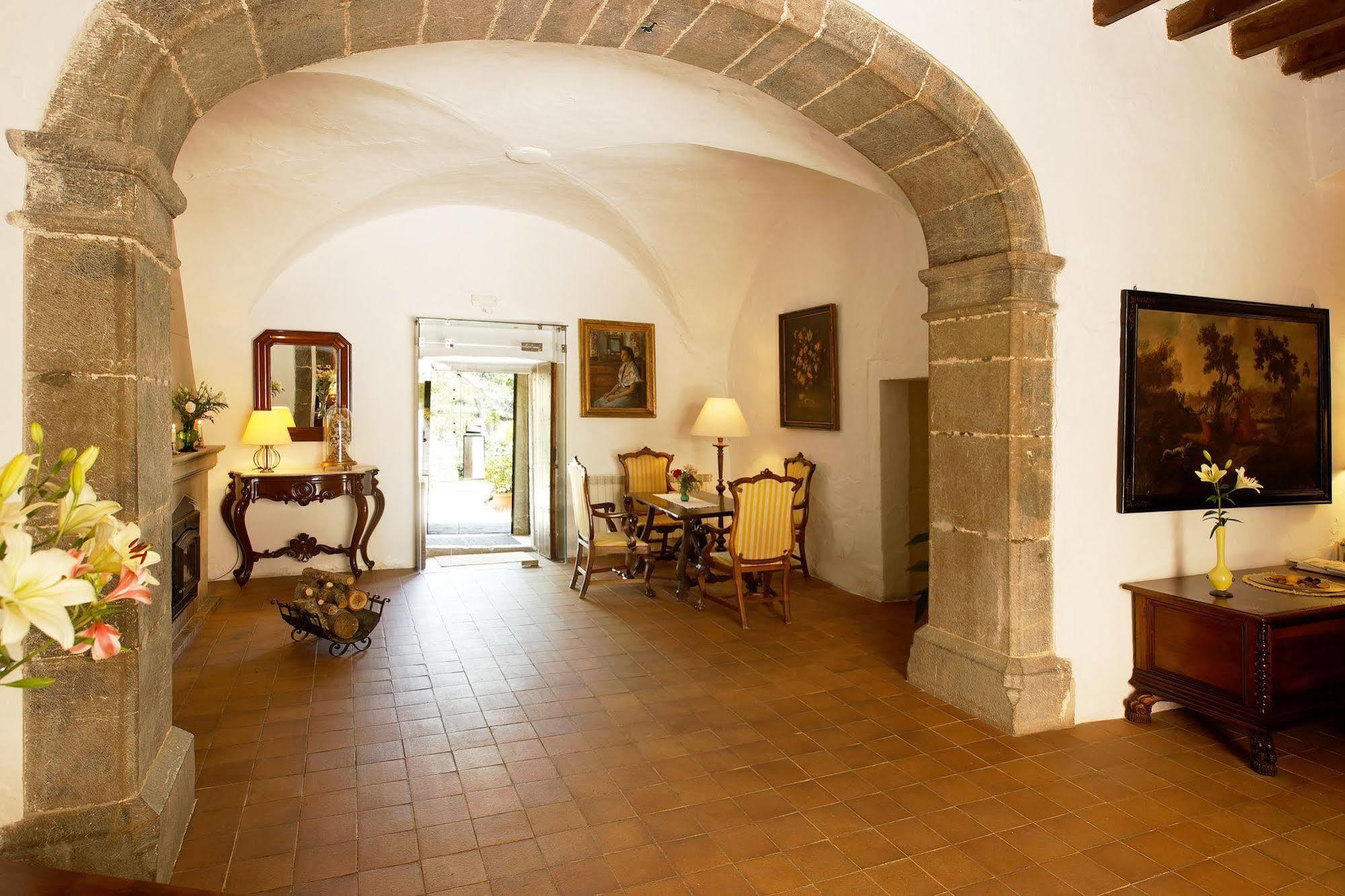 L'Hermitage Hotel & Spa Orient Bagian luar foto